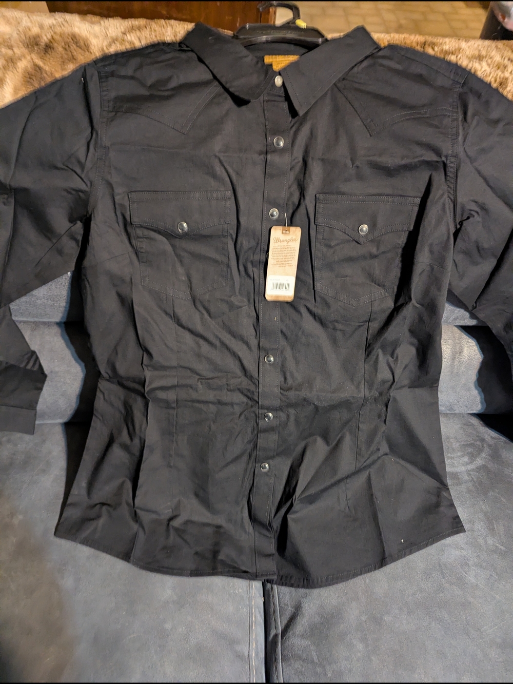 Wrangler Women's Black Button-Down Western Shirt